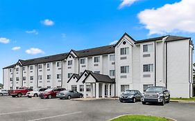 Quality Inn & Suites Nashville - Bellevue